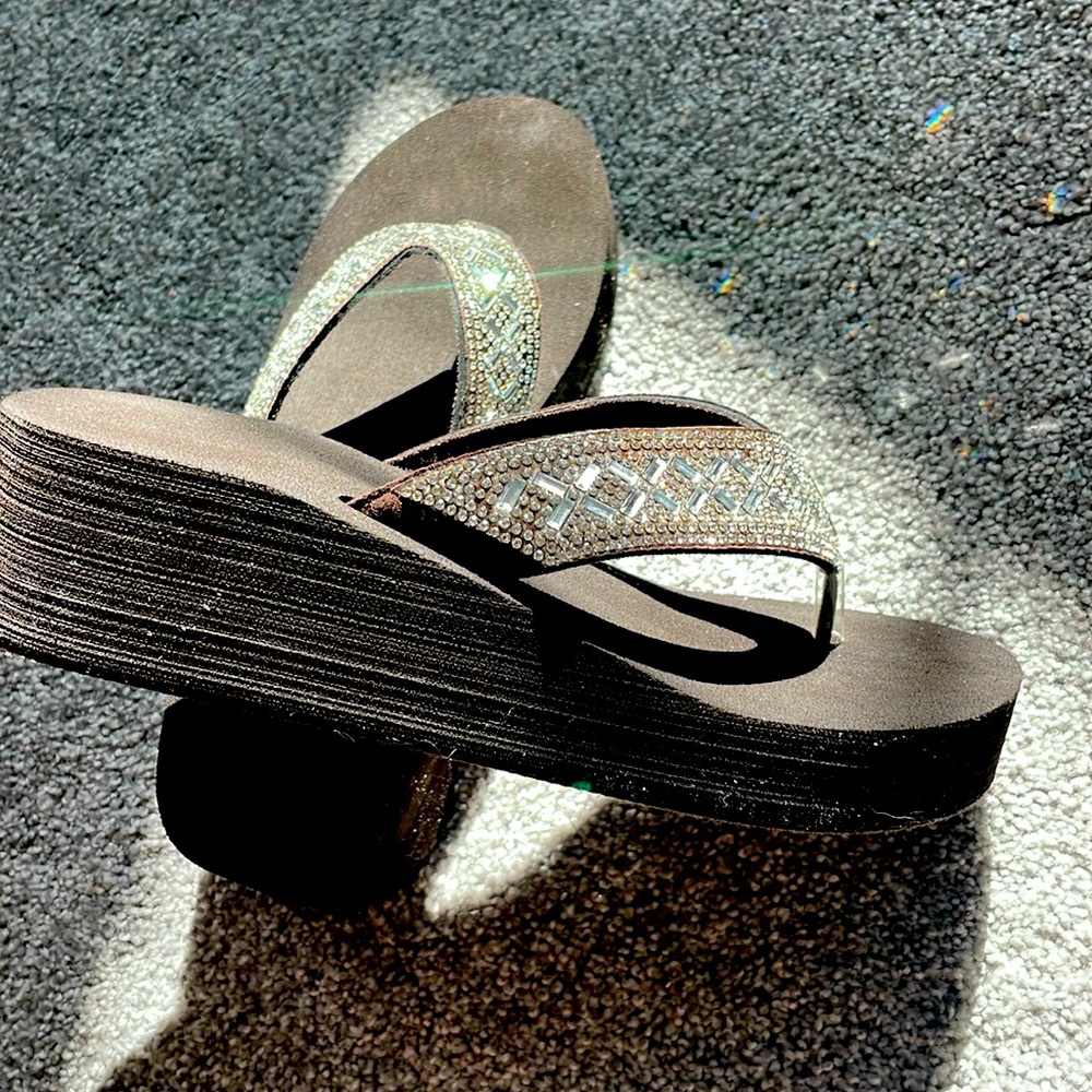 Platform sandals- Size 6